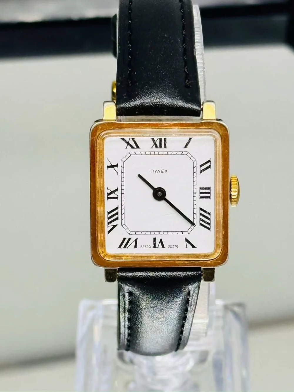 Vintage Timex Women’s Quartz Watch Gold Tone Rectangular 23mm New Battery Runs
